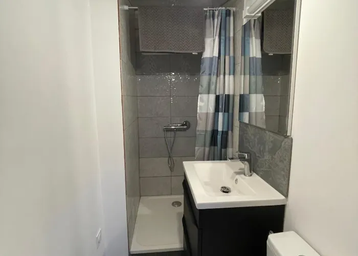 Deneb Mialet (Dordogne)