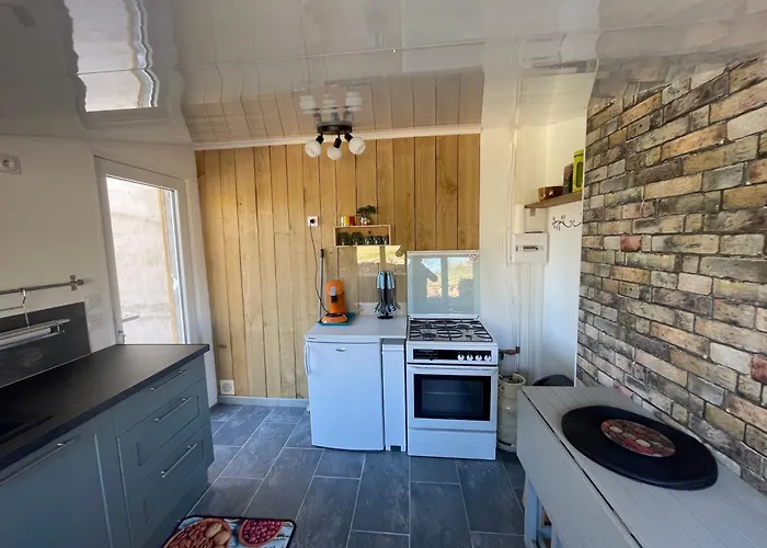 Deneb * Mialet (Dordogne)